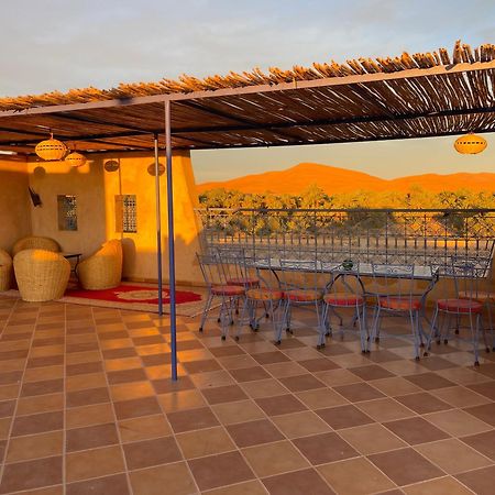 Riad Les Jardins De Merzouga Exterior photo