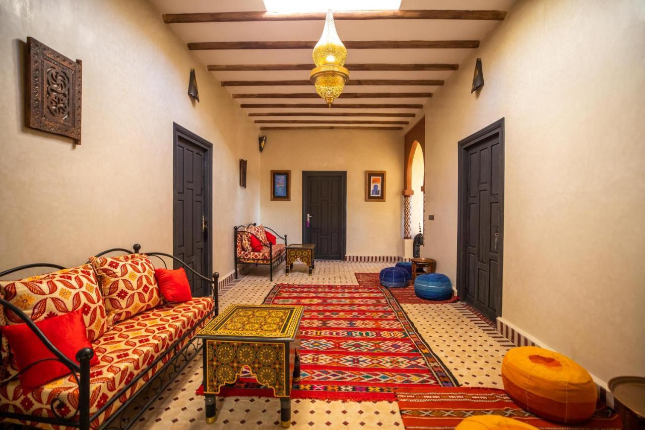 Riad Les Jardins De Merzouga Exterior photo