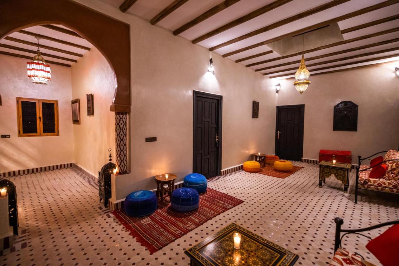 Riad Les Jardins De Merzouga Exterior photo