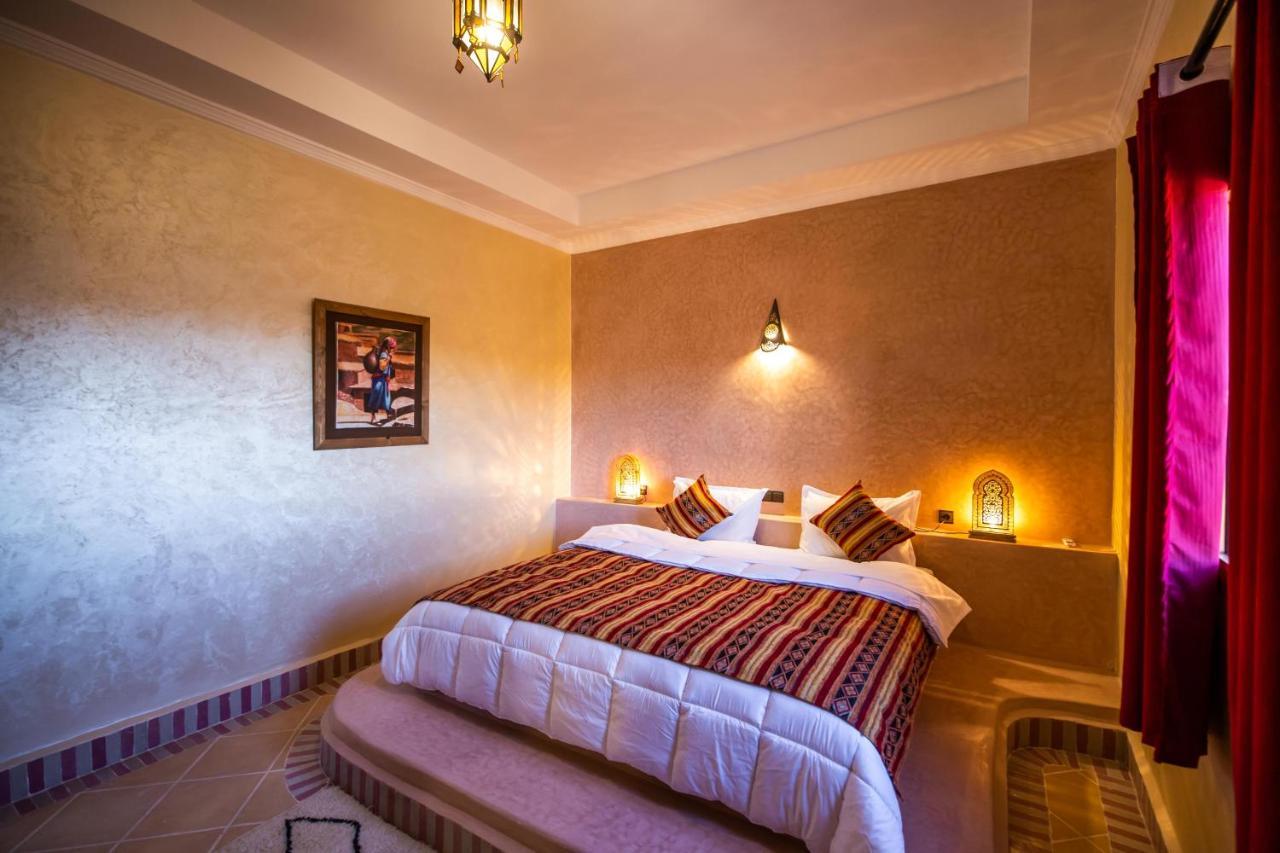 Riad Les Jardins De Merzouga Exterior photo